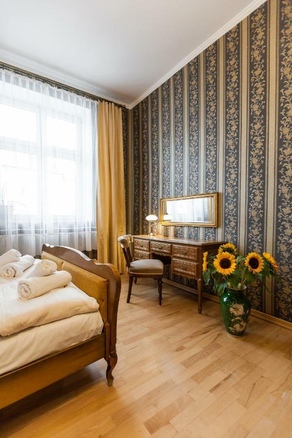 Vintage Senacka 5 Apartments คราคูฟ ภายนอก รูปภาพ